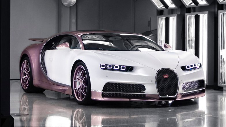 slide image for gallery: 27440 | Британец подарил супруге Bugatti на День святого Валентина