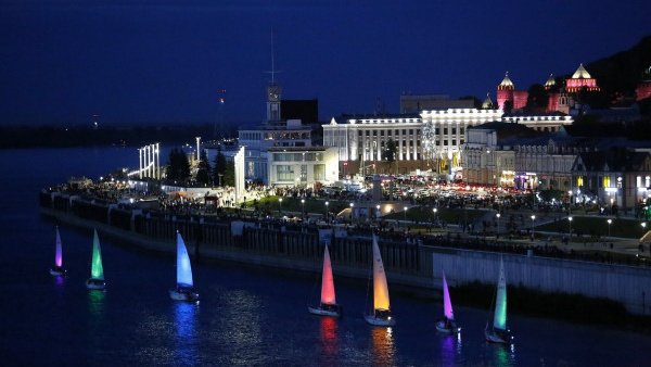 Аренда теплохода в Нижнем Новгороде | Цены на прокат речных теплоходов для прогулки по реке