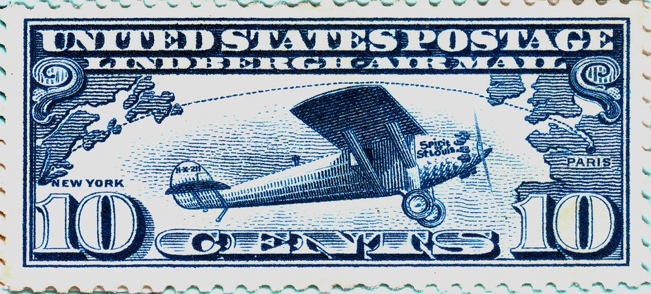 Почтовая марка с изображением самолёта Линдберга.
