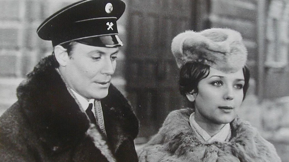 Кадр из сериала «Хождение по мукам» (1977) Кадр из сериала «Хождение по мукам» (1977)