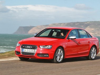 slide image for gallery: 2895 | Audi A4 (B8f)