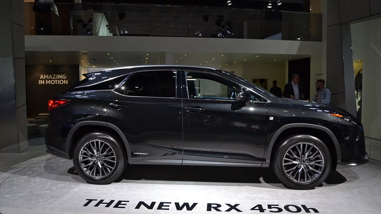 slide image for gallery: 17872 | Lexus RX