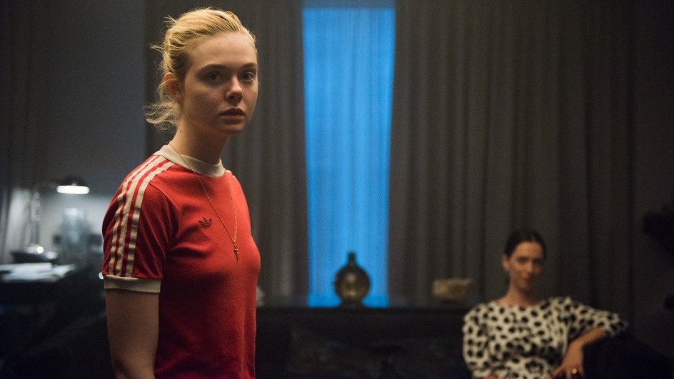 Эль Фаннинг в фильме «За мечтой» Эль Фаннинг в фильме «За мечтой»