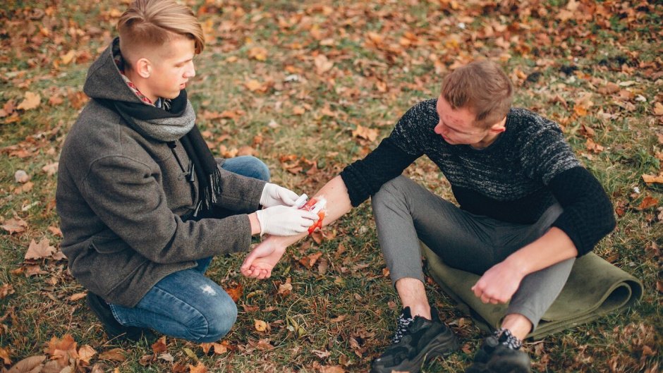 что делать если человек потерял сознание и не дышит