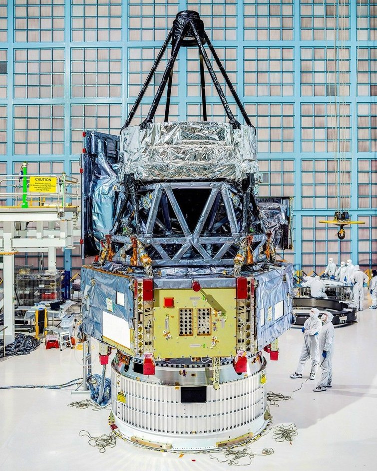 Телескоп NASA Nancy Grace Roman на этапе сборки Телескоп NASA Nancy Grace Roman на этапе сборки