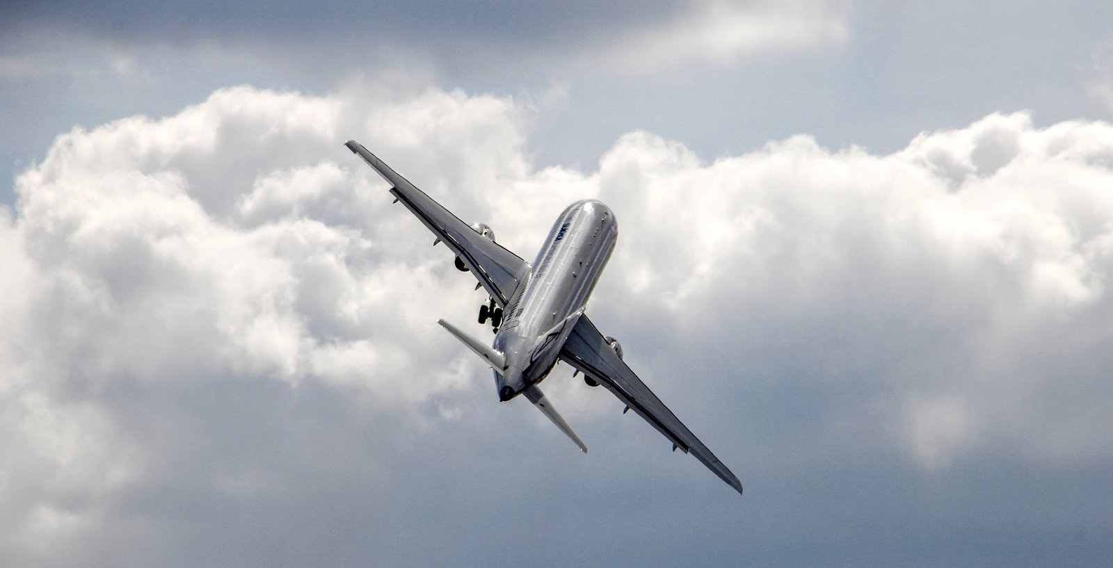 Почему самолет - самый безопасный вид транспорта?