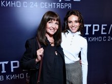 Стася Милославская с мамой Стася Милославская с мамой