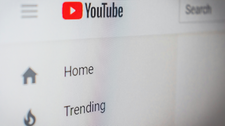 логотип YouTube на официальном сайте логотип YouTube на официальном сайте