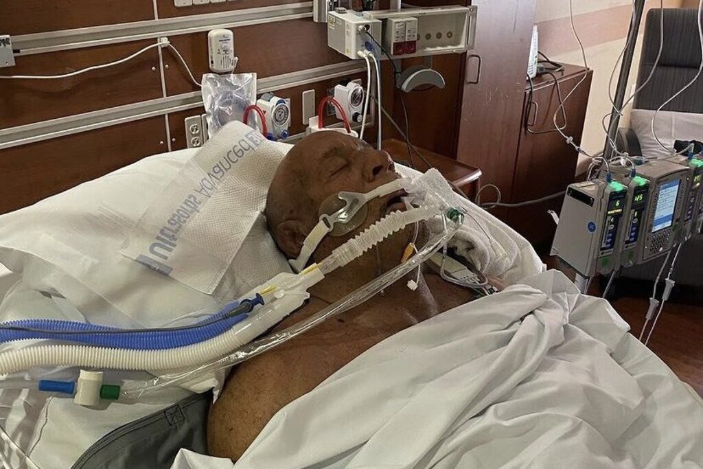Легенда UFC Марк Коулман доставлен в больницу после пожара