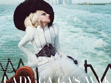 Slide image for gallery: 1613 | Леди Гага разделалась для Vanity Fair (ФОТО)