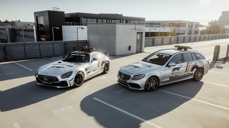 slide image for gallery: 26191 | Mercedes Ф1