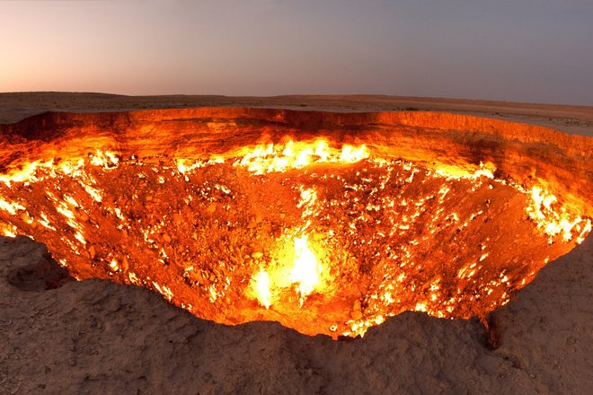 Газовый кратер Врата ада Газовый кратер Врата ада