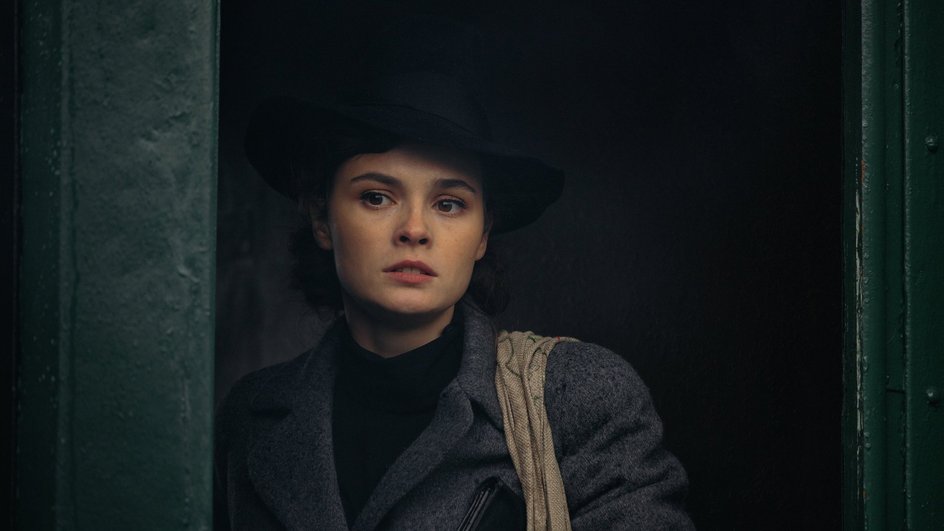 Ангелина Стречина в сериале «Любовь Советского союза» Ангелина Стречина в сериале «Любовь Советского союза»