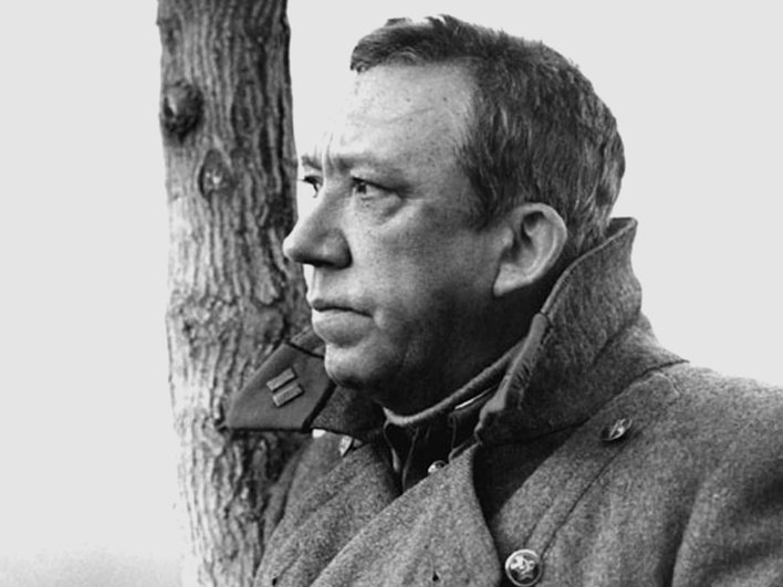 Юрий Никулин в фильме «Двадцать дней без войны» Юрий Никулин в фильме «Двадцать дней без войны»