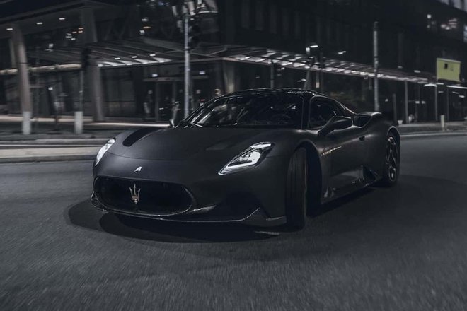 Maserati MC20 Notte