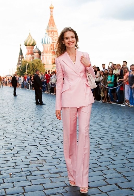 Наталья Водянова прилетела в Москву специально ради дефиле Модного дома