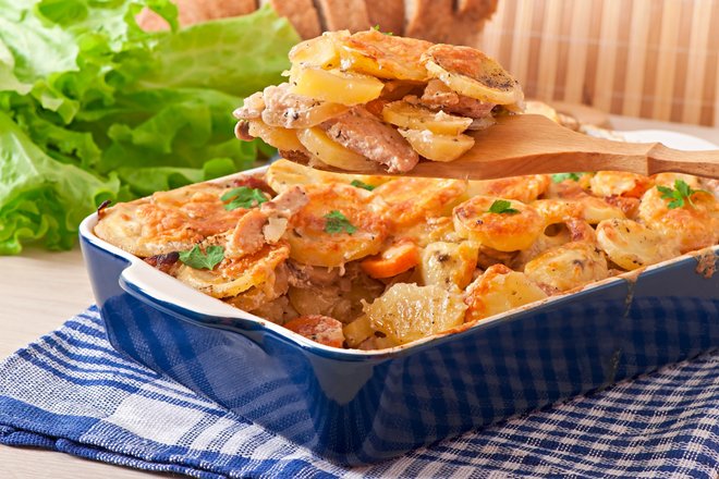 Мясо по-французски с говядиной