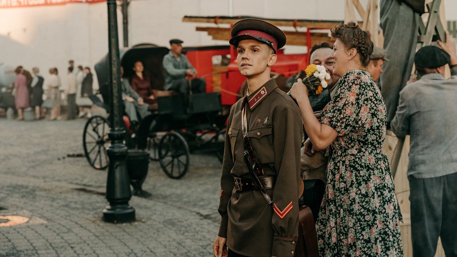 Владислав Миллер на съемках фильма «В списках не значился»