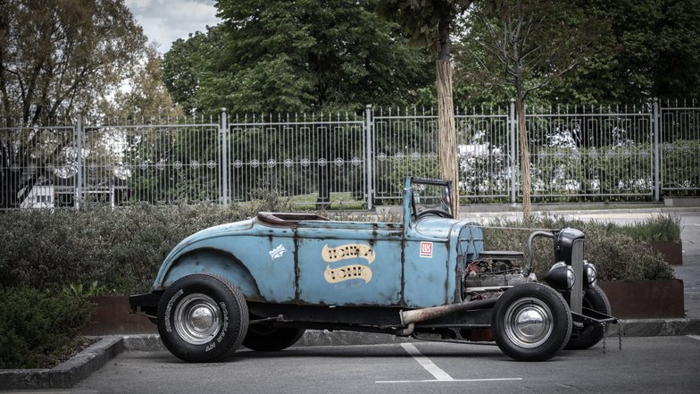 slide image for gallery: 26135 | Hot Rod 06