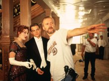 Кейт Уинслет, Леонардо ДиКаприо и Джеймс Кэмерон на съемках фильма «Титаник»