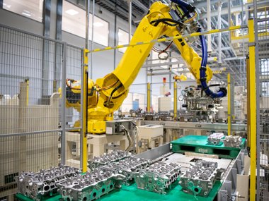 slide image for gallery: 28538 | Hyundai открыла новый завод в России