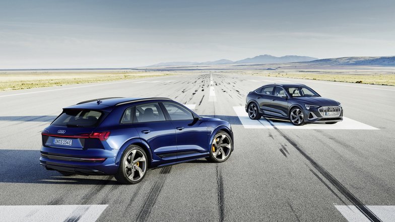slide image for gallery: 28487 | Audi e-tron S