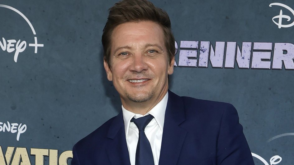 Джереми Реннер Джереми Реннер