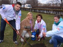 Сергей Волчков, Арина Шарапова и Светлана Зейналова (фото: Руслан Рощупкин)