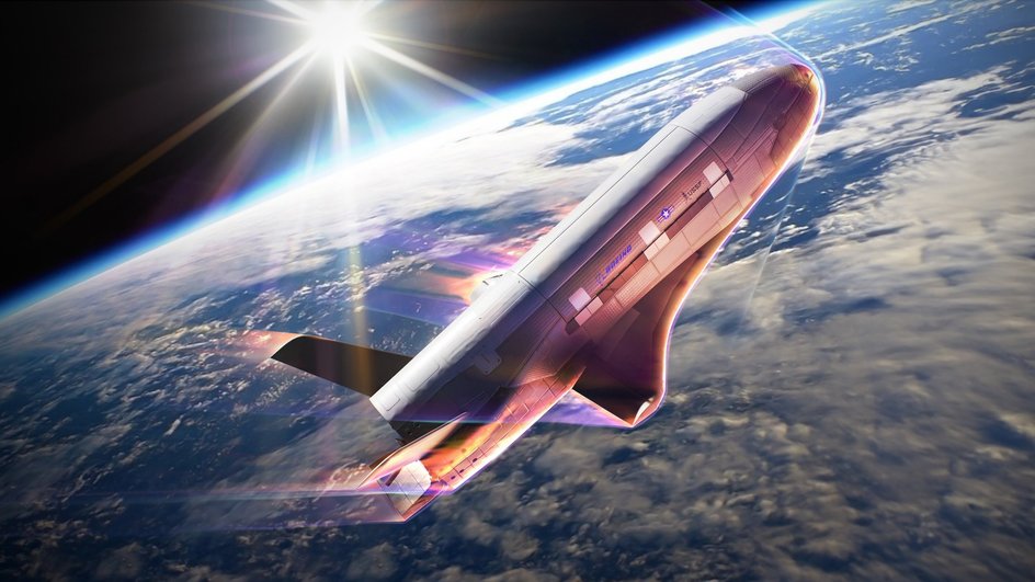 Художественное изображение X-37B. Художественное изображение X-37B.