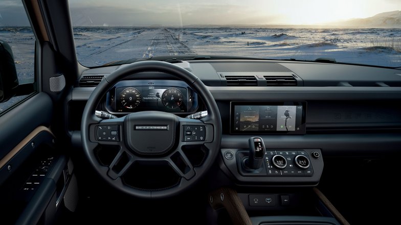 slide image for gallery: 24986 | Land Rover Defender интерьер