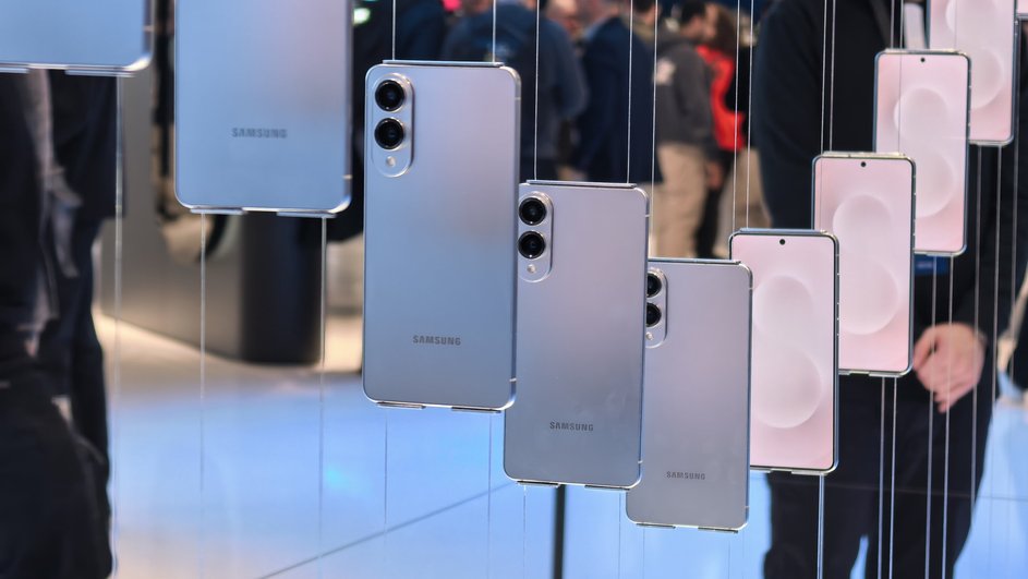 Samsung Galaxy S25 Edge Samsung Galaxy S25 Edge