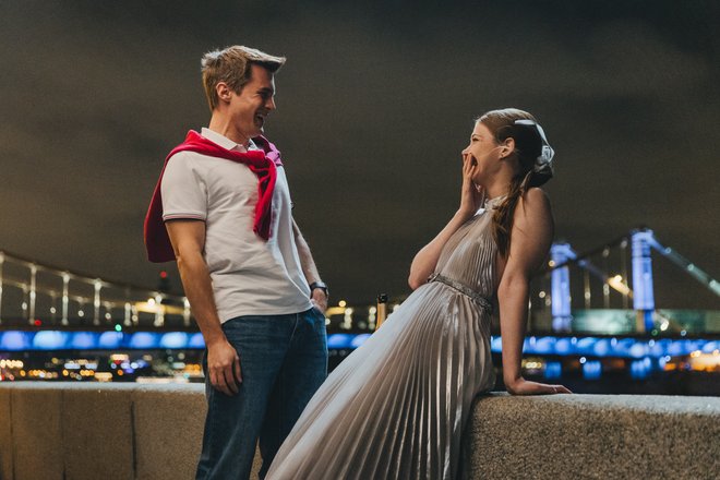Кадр из сериала «Москва слезам не верит. Все только начинается» Кадр из сериала «Москва слезам не верит. Все только начинается»