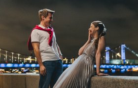 Кадр из сериала «Москва слезам не верит. Все только начинается»