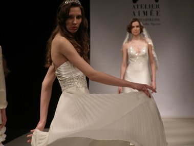 Slide image for gallery: 385 | Свадебные платья от Atilier Aimee