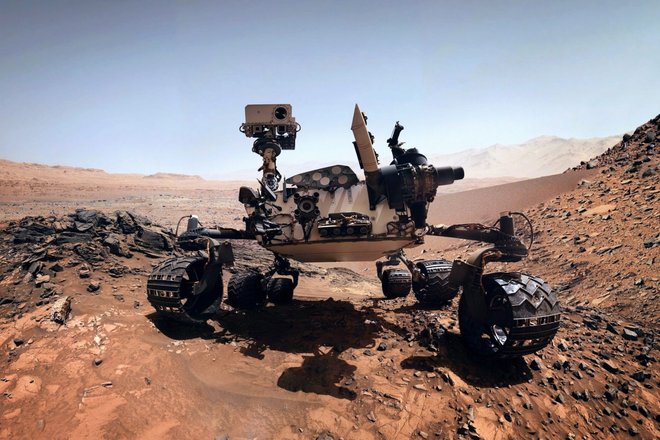 Curiosity на поверхности Марса