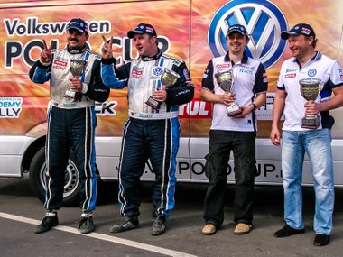 slide image for gallery: 17067 | Шрамы в памяти, или Второй подряд подиум в Volkswagen Polo Cup. Награждение