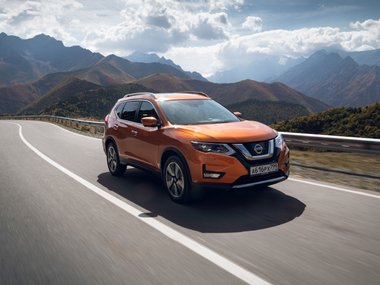 slide image for gallery: 26736 | Nissan Qashqai и X-Trail