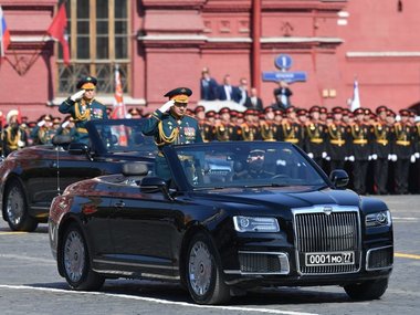 slide image for gallery: 24440 | Парадный кабриолет Aurus Senat