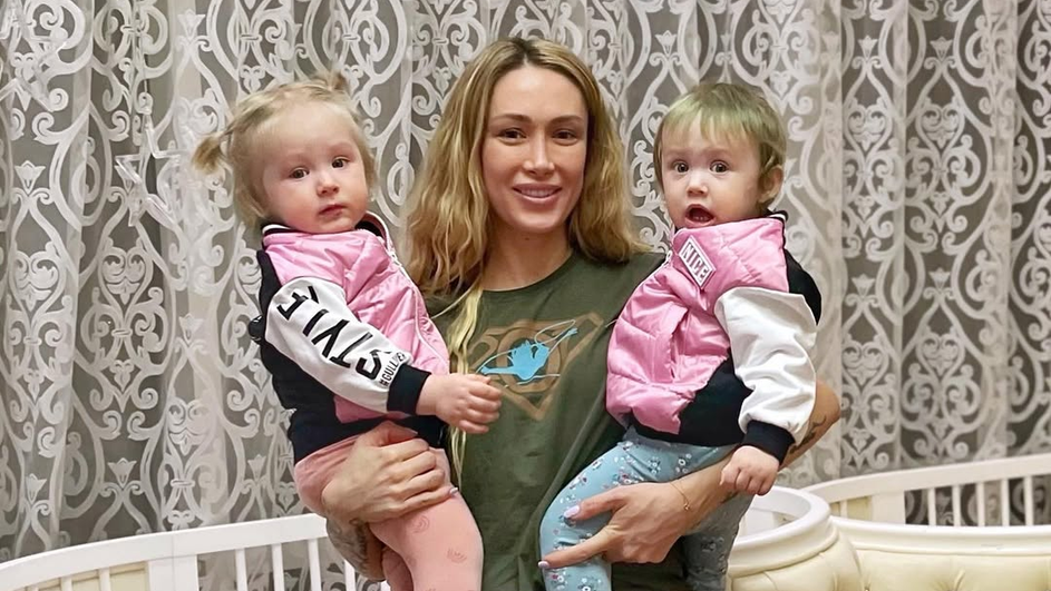 Алена Ашмарина с детьми Алена Ашмарина с детьми