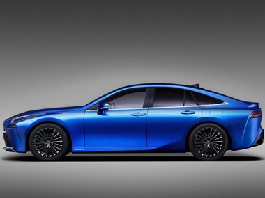 slide image for gallery: 25196 | Toyota Mirai