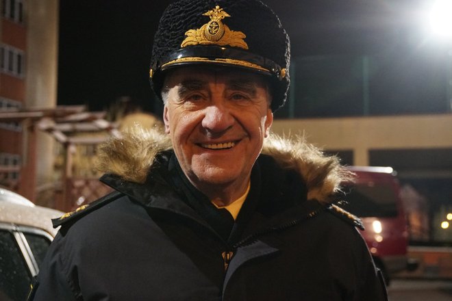 Анатолий Васильев
