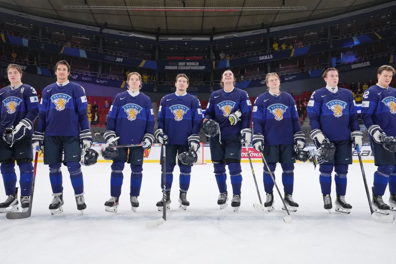 Сборная Финляндии обыграла словаков и первой вышла в полуфинал МЧМ-2024 по хоккею