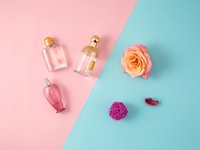 ароматы разных парфюмов