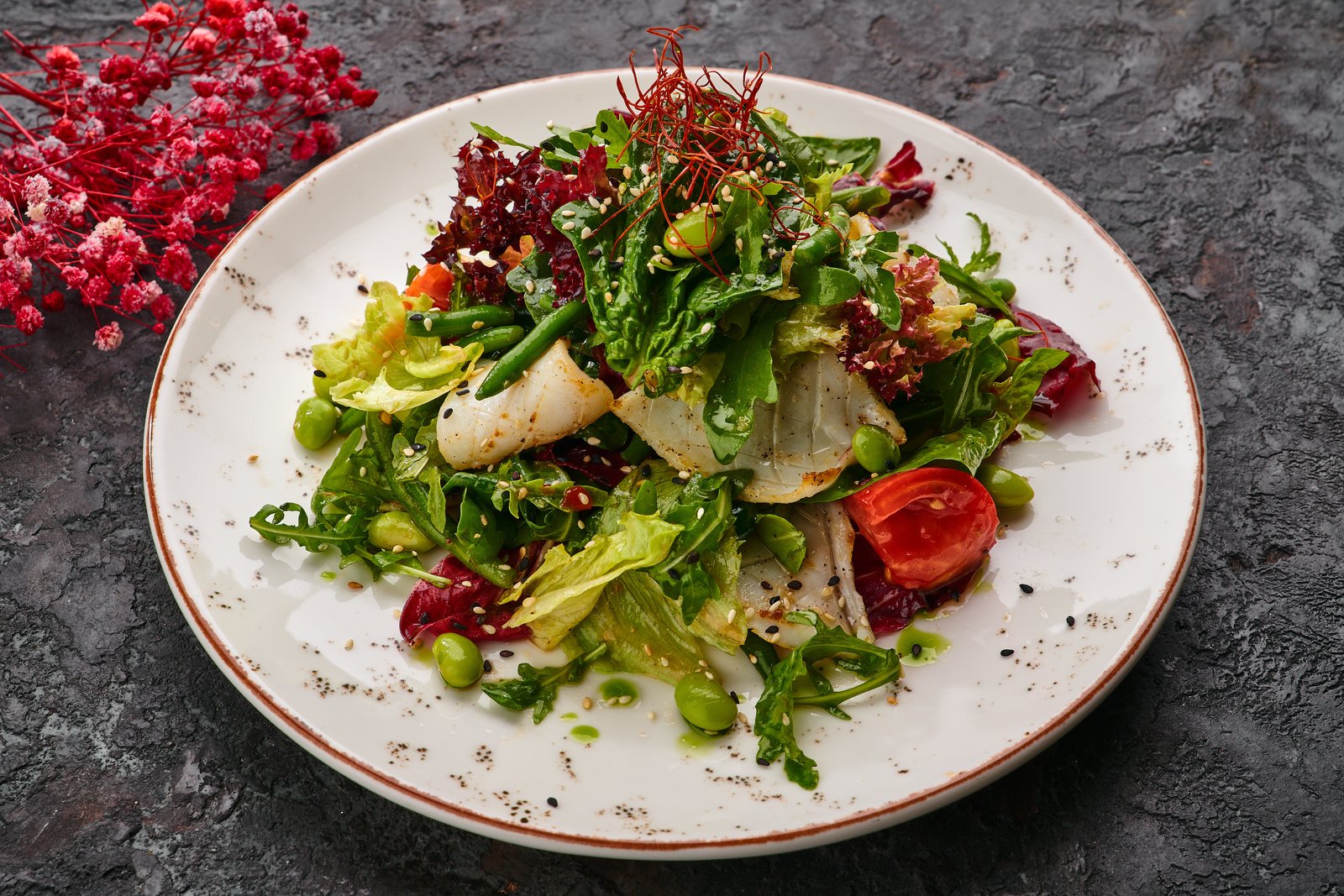 Вкусные салаты с кальмарами – 11 простых рецептов