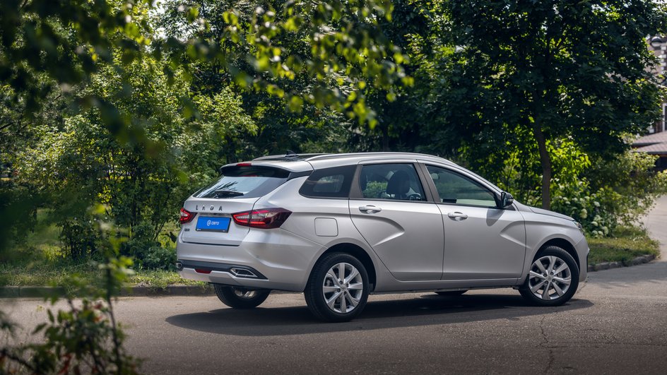 Lada Vesta CVT