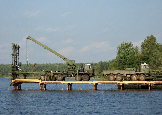Мостостроительная установка УСМ-3 / Источник: Mil.ru