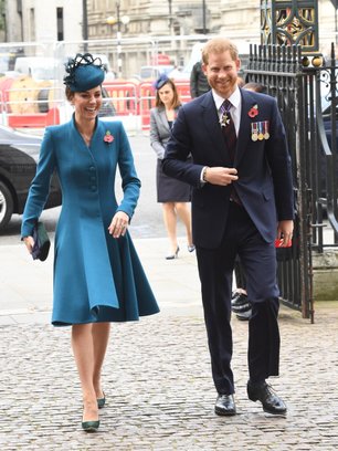 Slide image for gallery: 10420 | Кейт Миддлтон и принц Гарри вместе посетили торжественную службу
