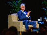 Как сейчас выглядит и чем занимается 73-летний Билл Клинтон