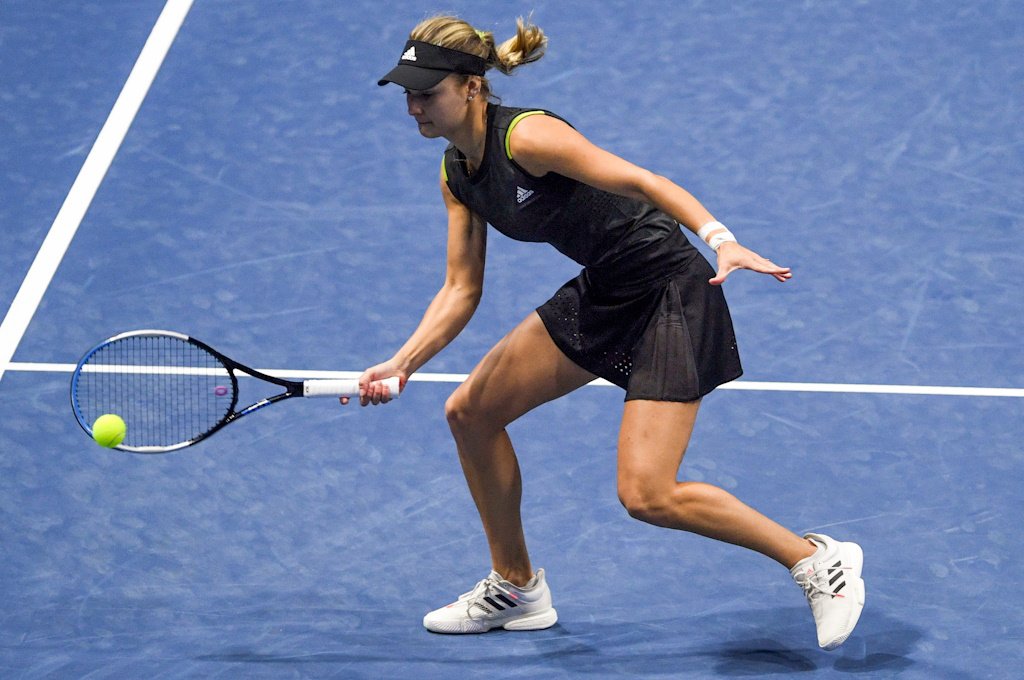 Фанаты поддержали Калинскую на Australian Open, спев «Калинку»