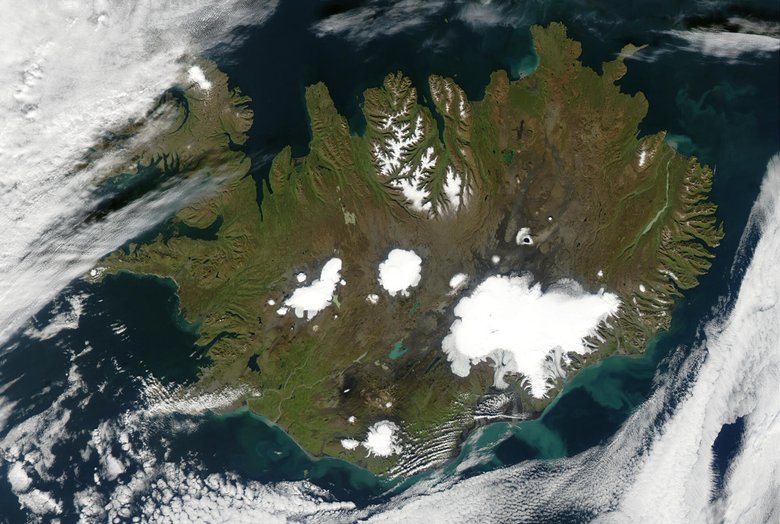 Исландские ледники. Фото: wikimedia / MODIS Rapid Response Team, NASA/GSFC / общественное достояние